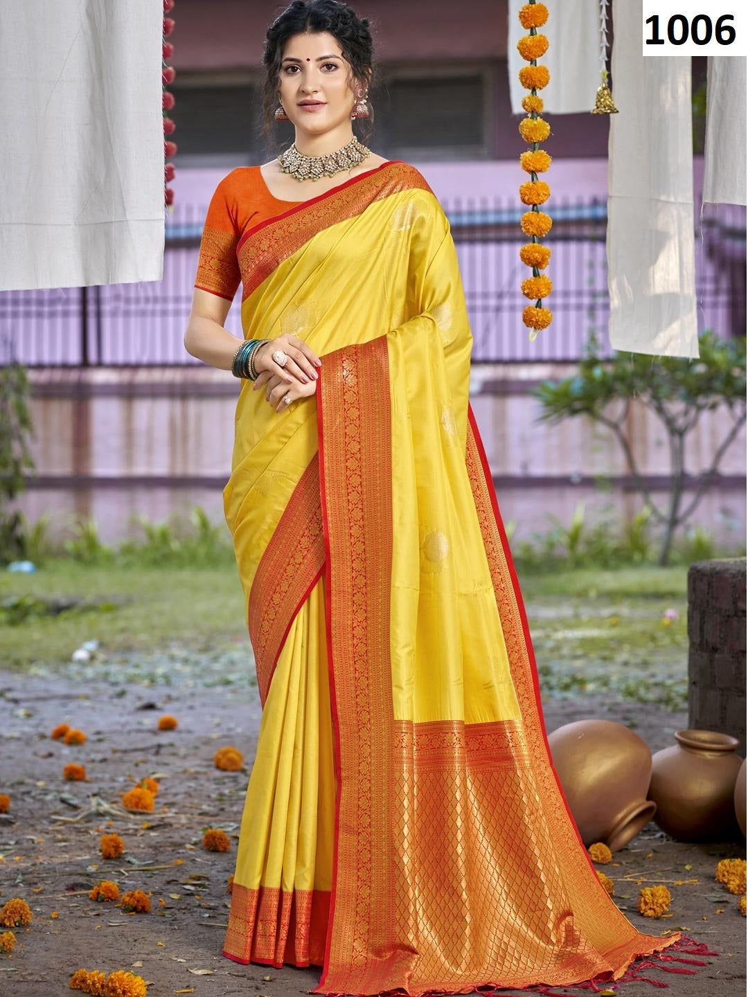 1006 Antique Bunawat Silk Sarees