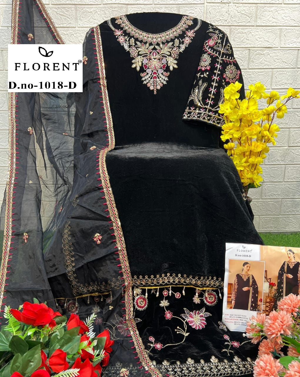 1018-D Florent Embroidery Velvet Suits