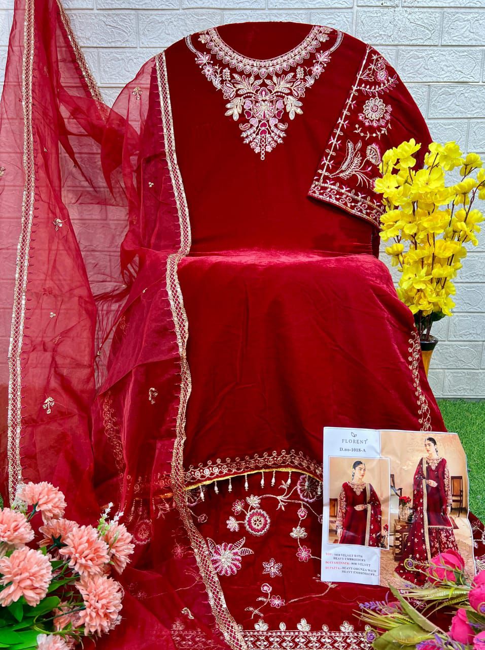 1018A Florent Embroidery Velvet Suits