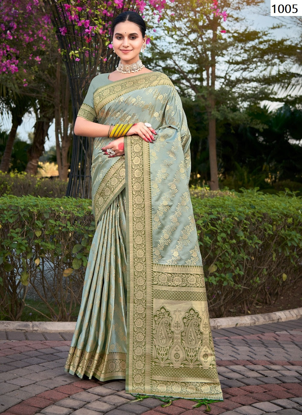 1005 Shiv Gouri Bunawat Sarees