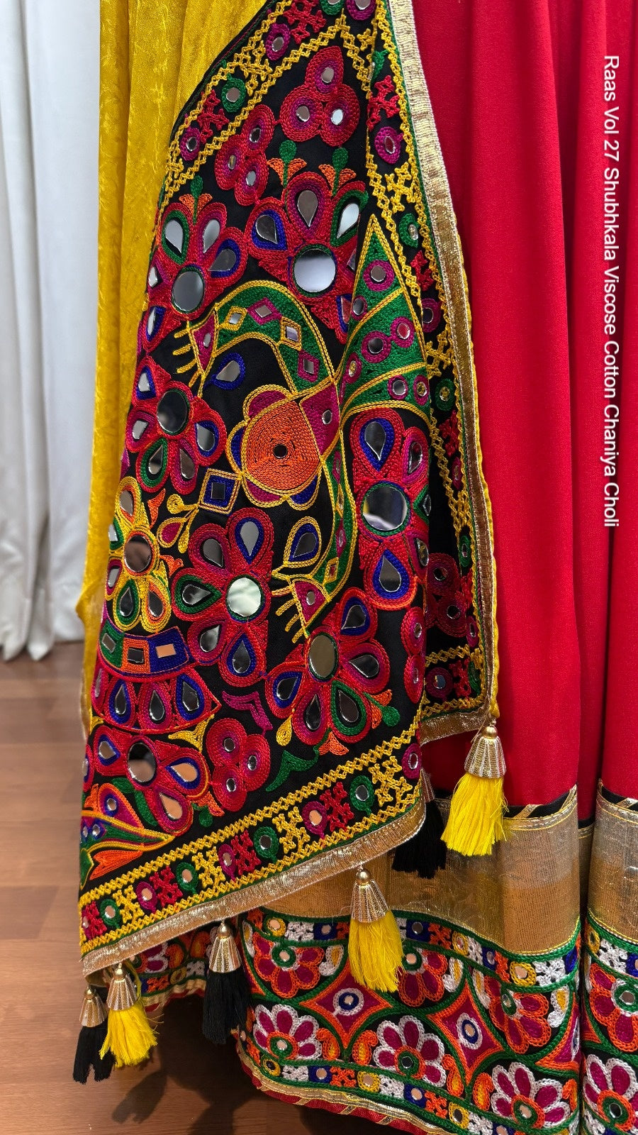 11084 Raas Vol 27 Shubhkala Viscose Cotton Chaniya Choli