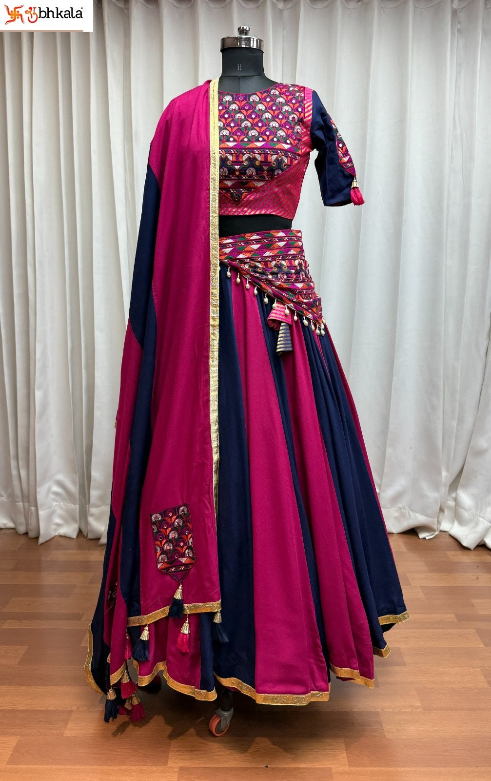 11133 Raas Vol 32 Shubhkala Viscose Cotton Chaniya Choli