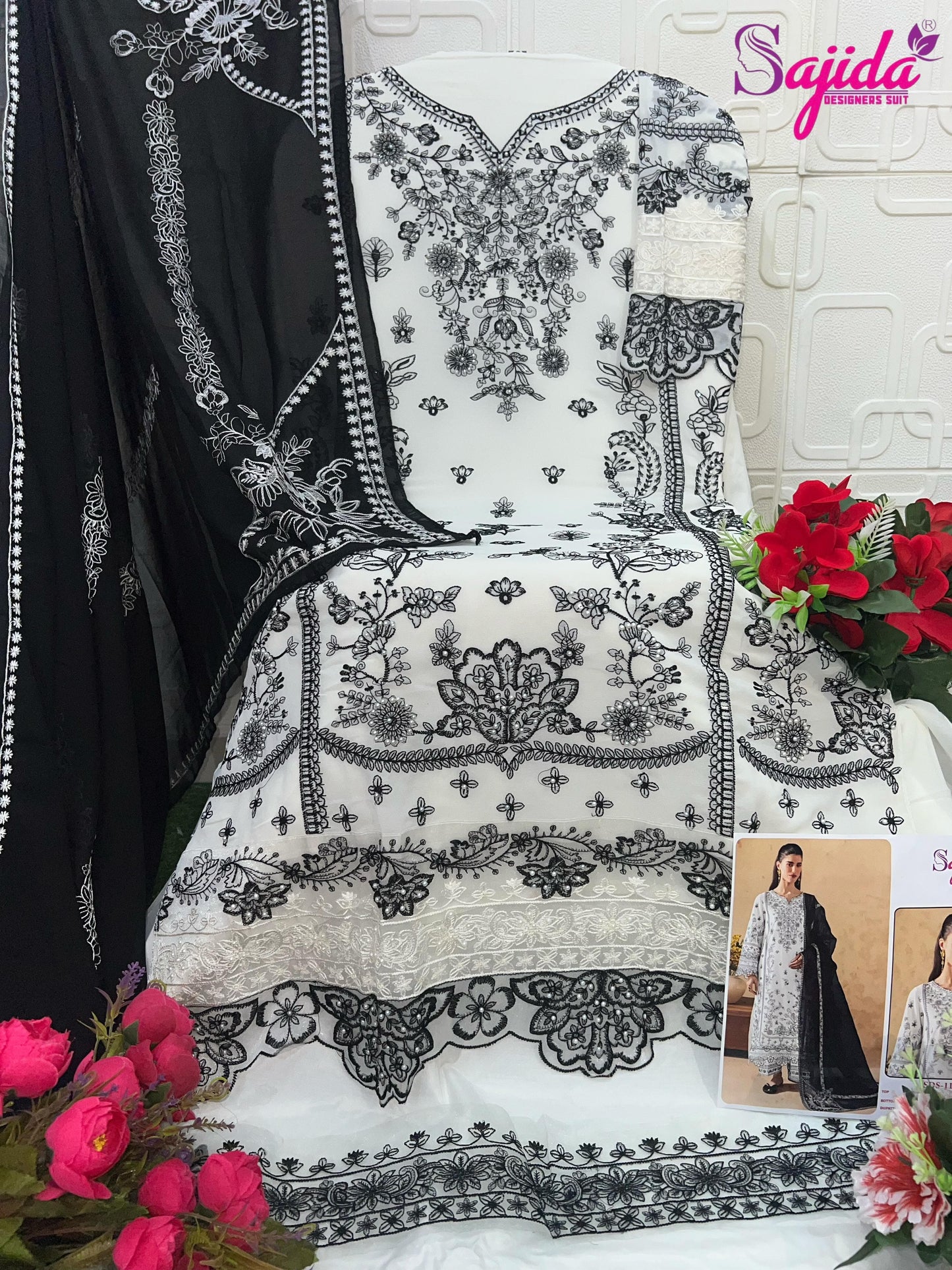 1115-A Alya Sajida Georgette Pakistani Salwar Suits