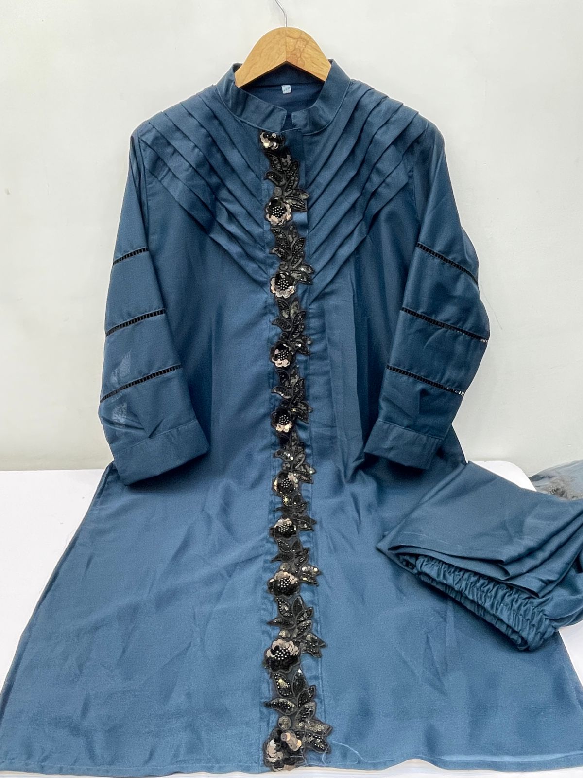 12044 Vs Fashion Handwork Co Ord Set
