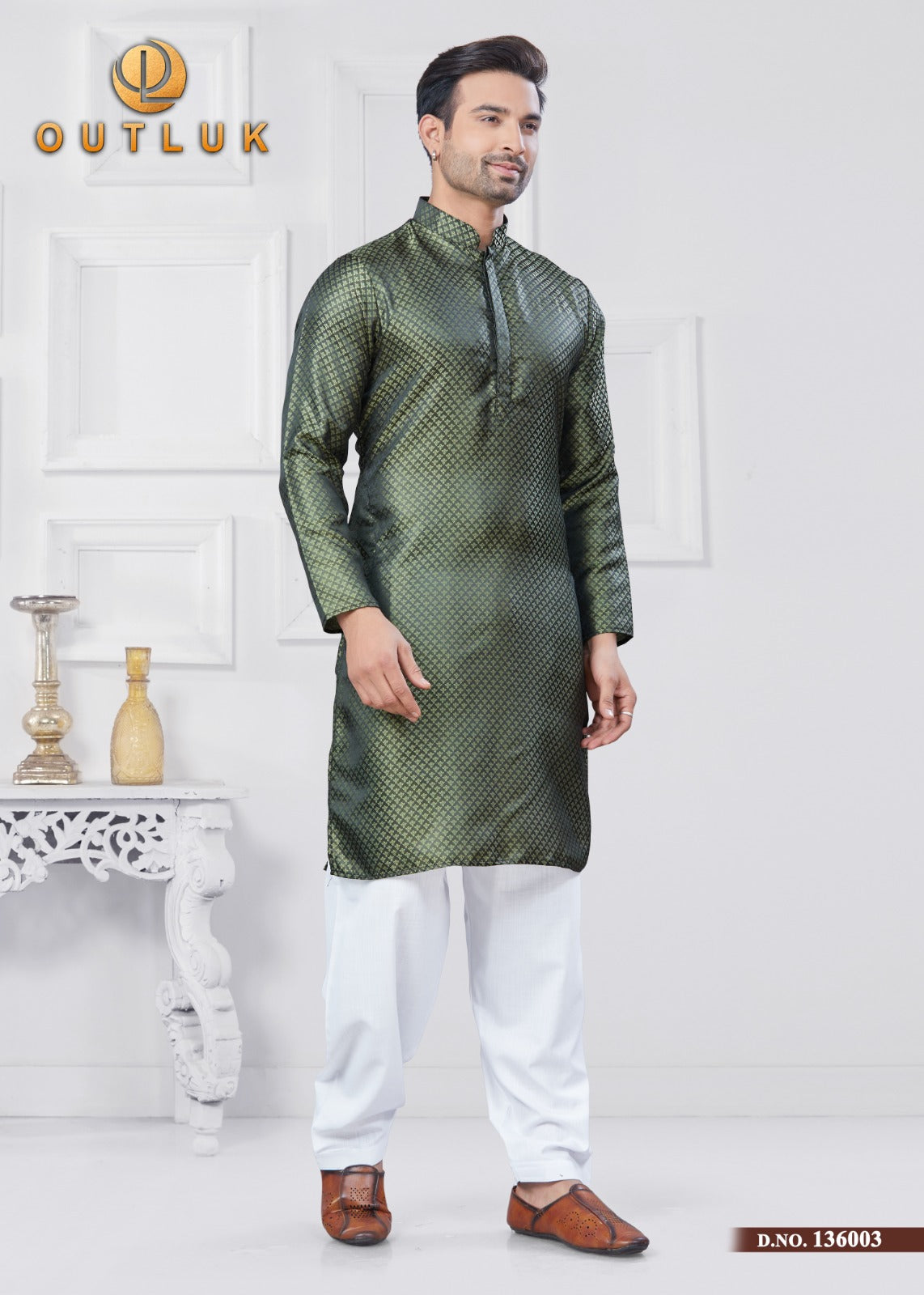 136003 Vol 136 Outluk Jacquard Silk Mens Kurta Pyjama