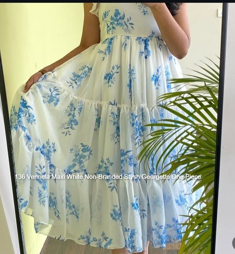 136 Vennela Maxi White Non-Branded Stysh Georgette One Piece