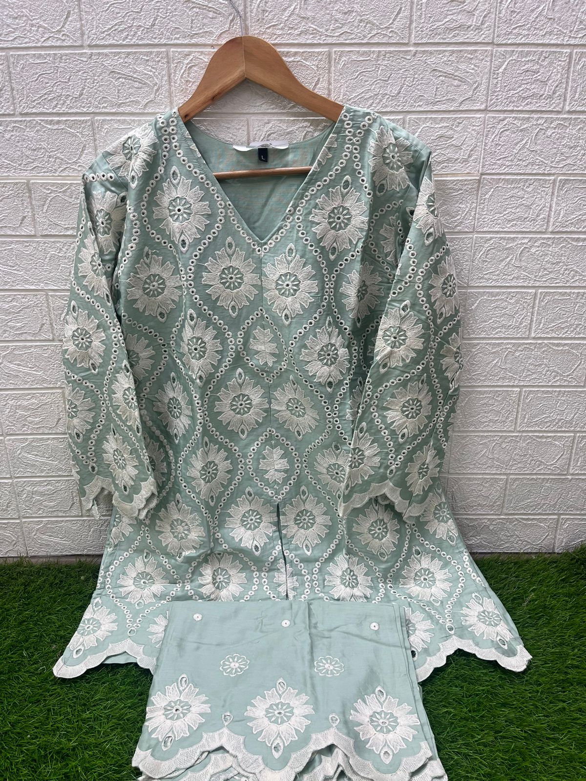 1443 Pista Laxuria Trendz Jam Satin Co Ord Set