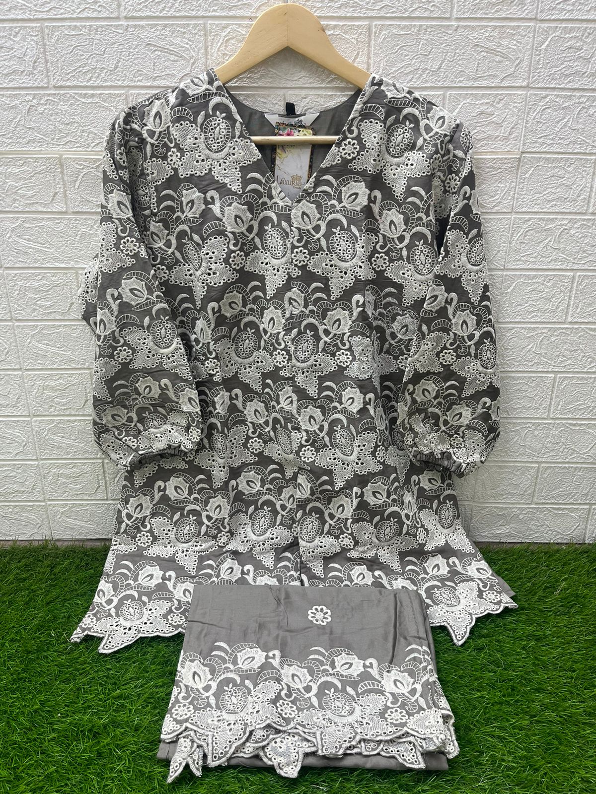 1444 Laxuria Trendz Embroidery Co Ord Set