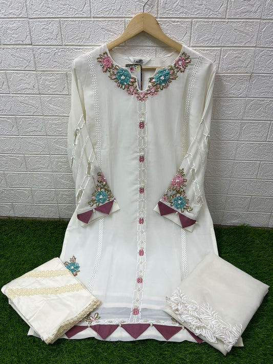 1450 Laxuria Trendz Embroidery Pakistani Readymade Suits