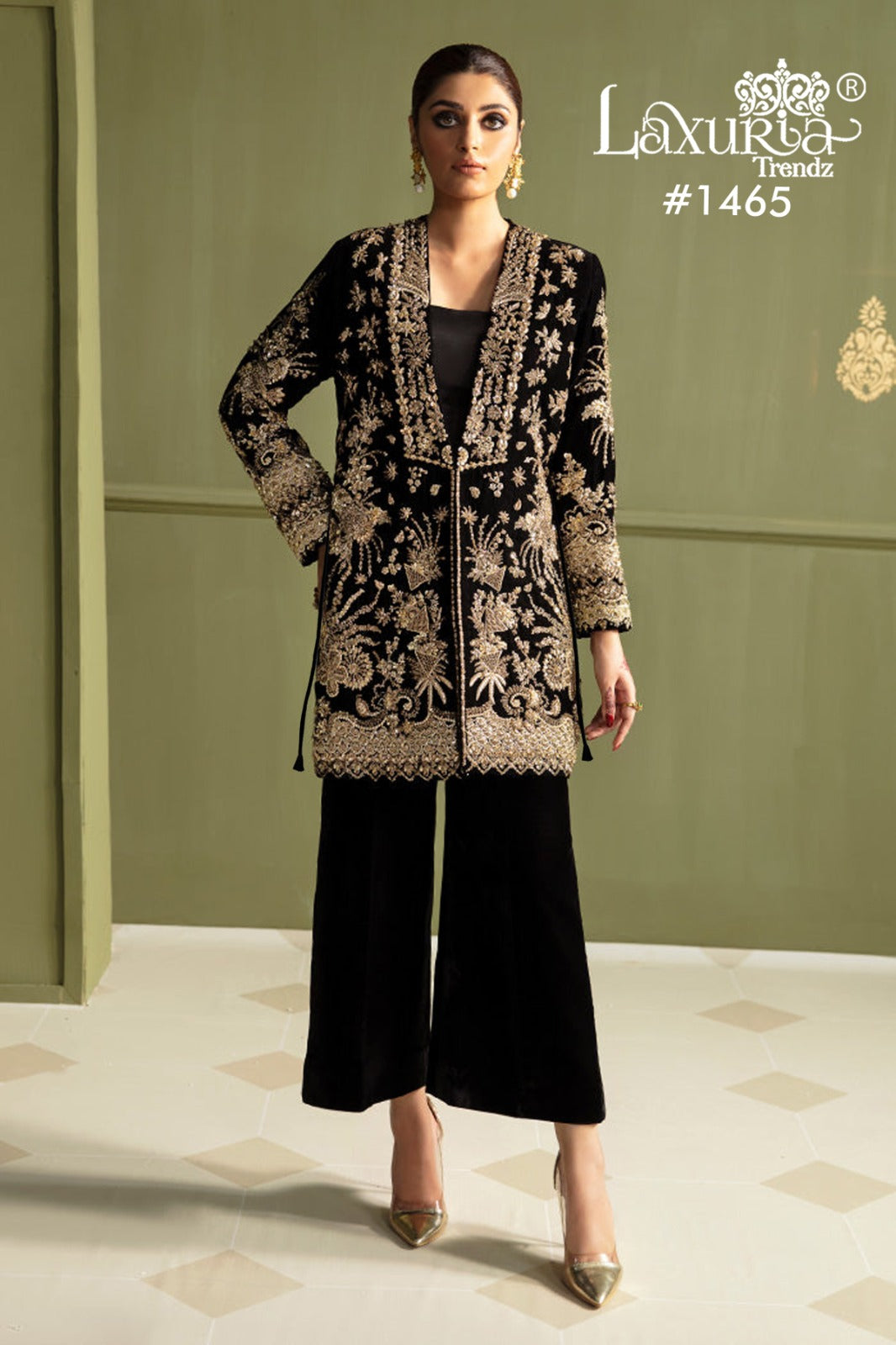 1465 Black Laxuria Trendz Velvet Co Ord Set