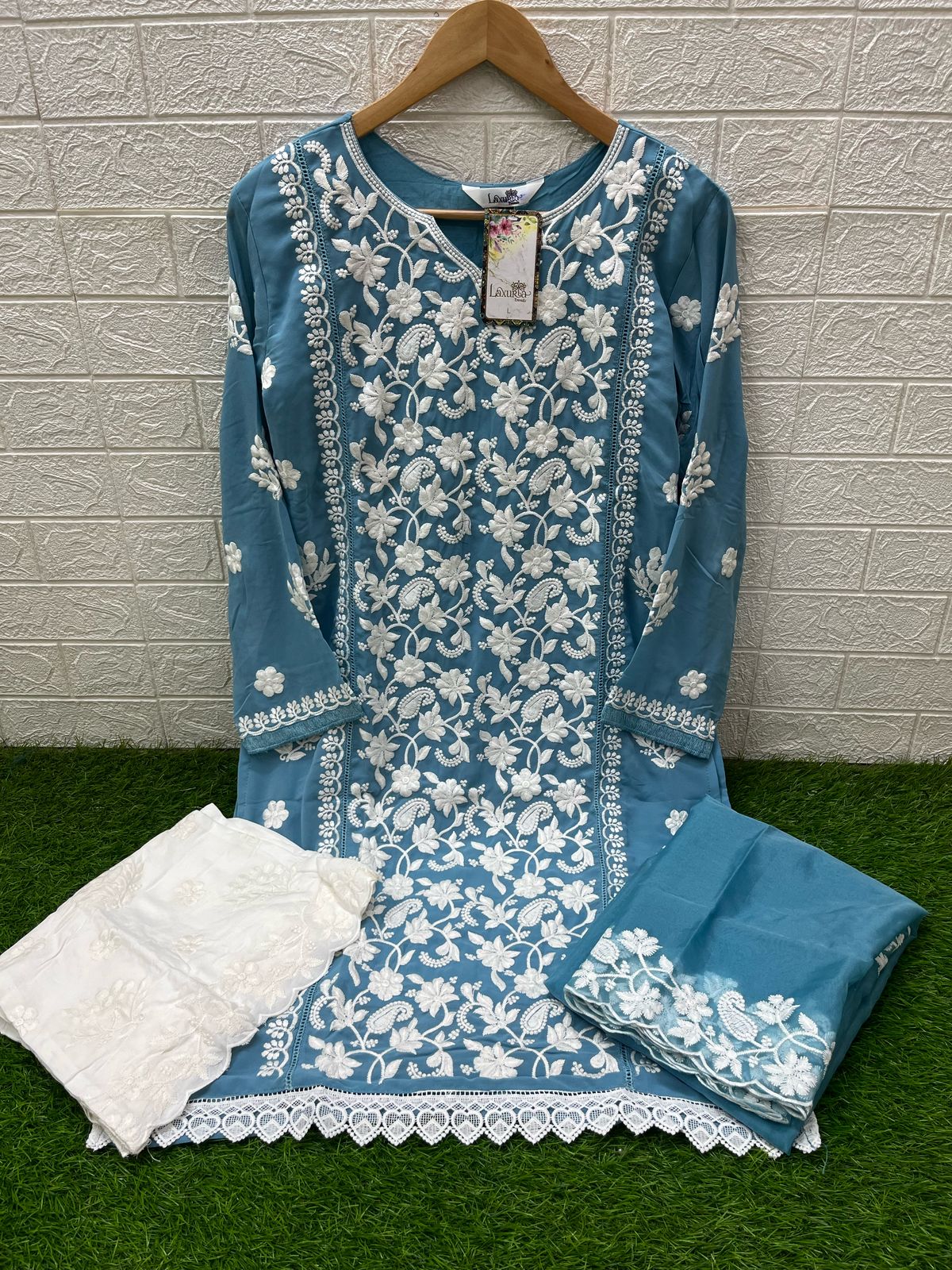 1468 Sky Laxuria Trendz Faux Georgette Pakistani Readymade Suits