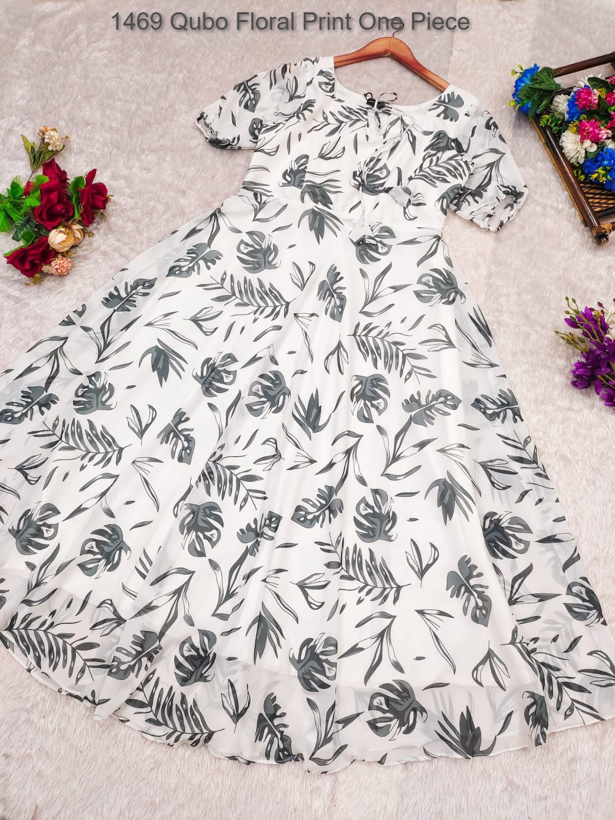 1469 Qubo Floral Print One Piece