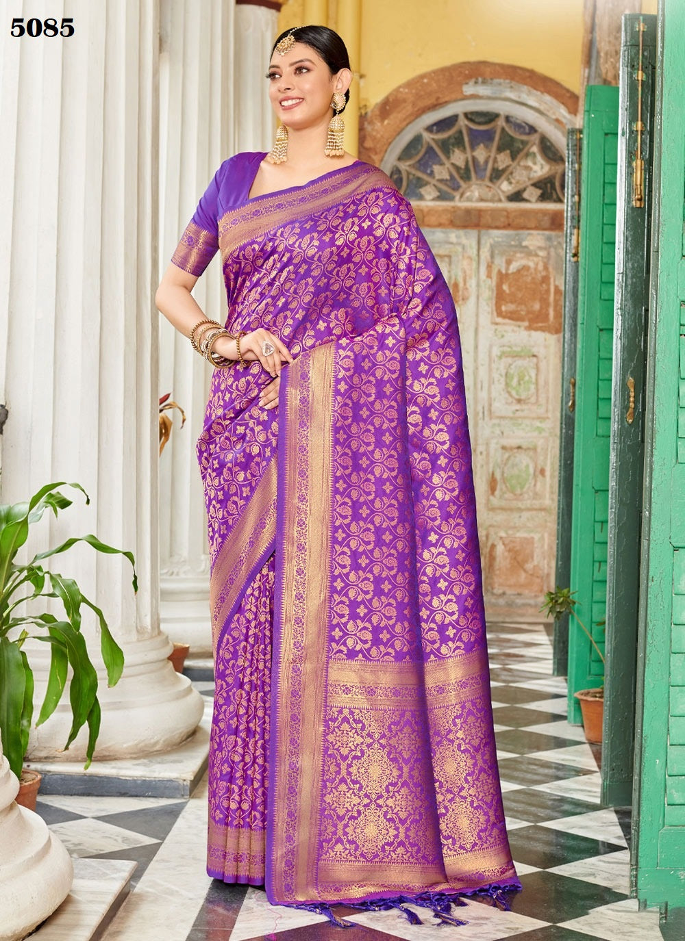 5085 Hemlata Sangam Sarees