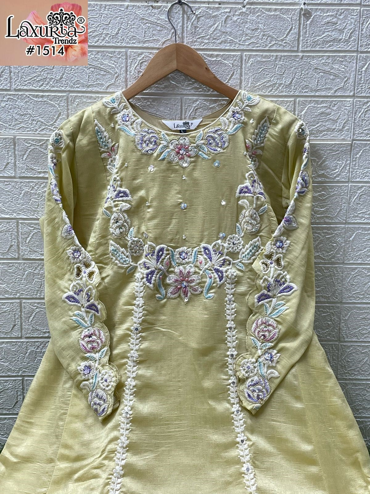 1514 Off White Laxuria Trendz Vichitra Simmer Pakistani Readymade Suits