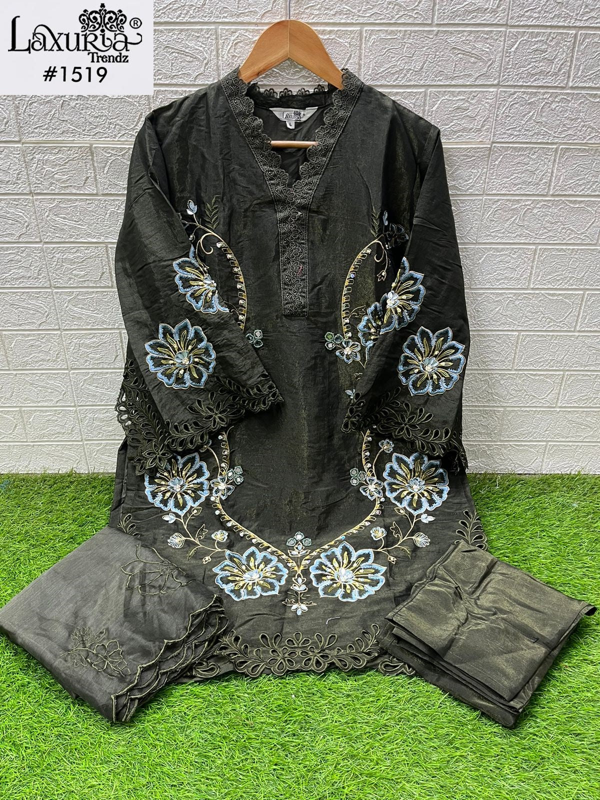 1519 Black Laxuria Trendz Simmer Pakistani Readymade Suits
