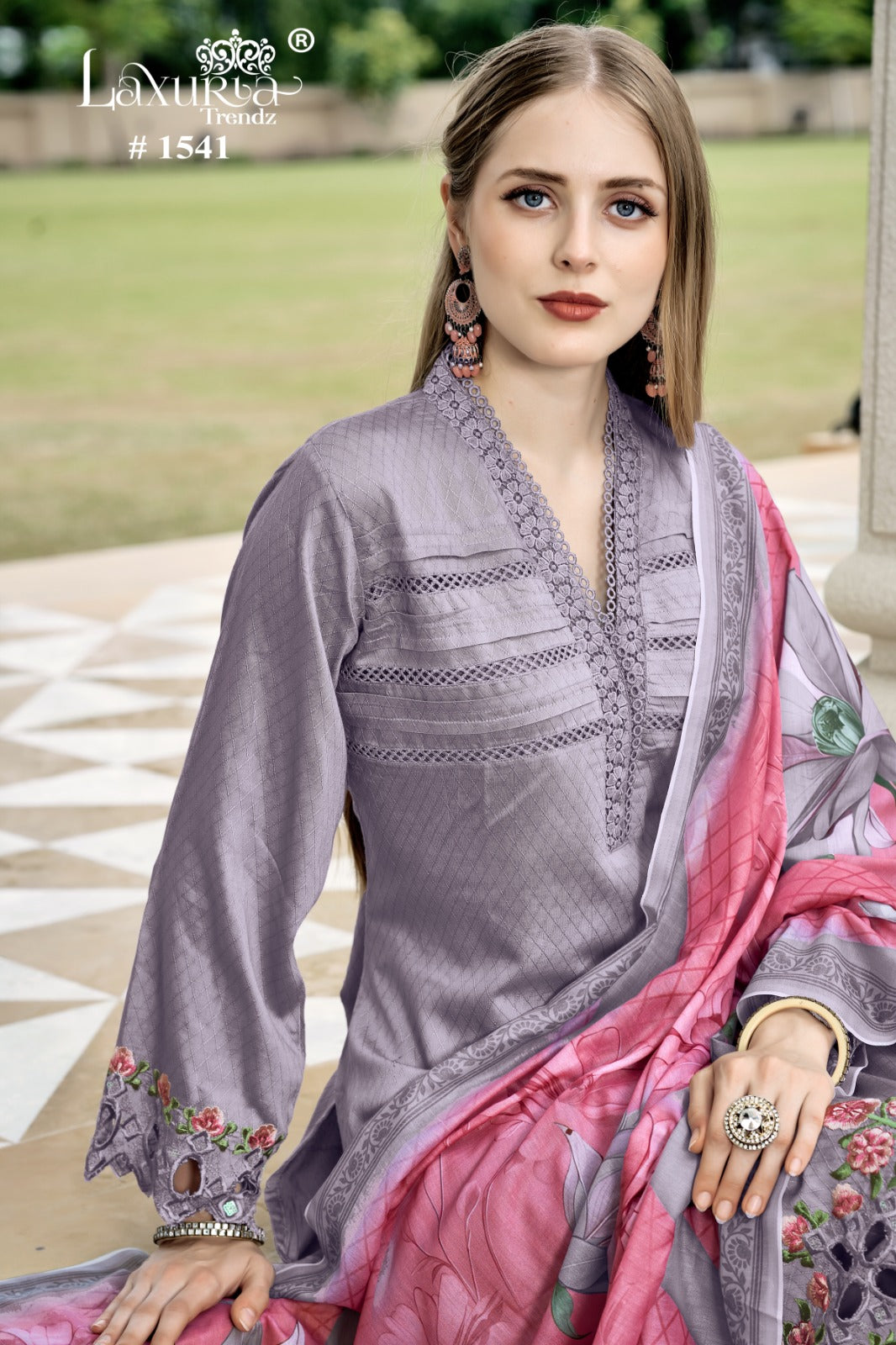 1541 Laxuria Trendz Viscose Pakistani Readymade Suits