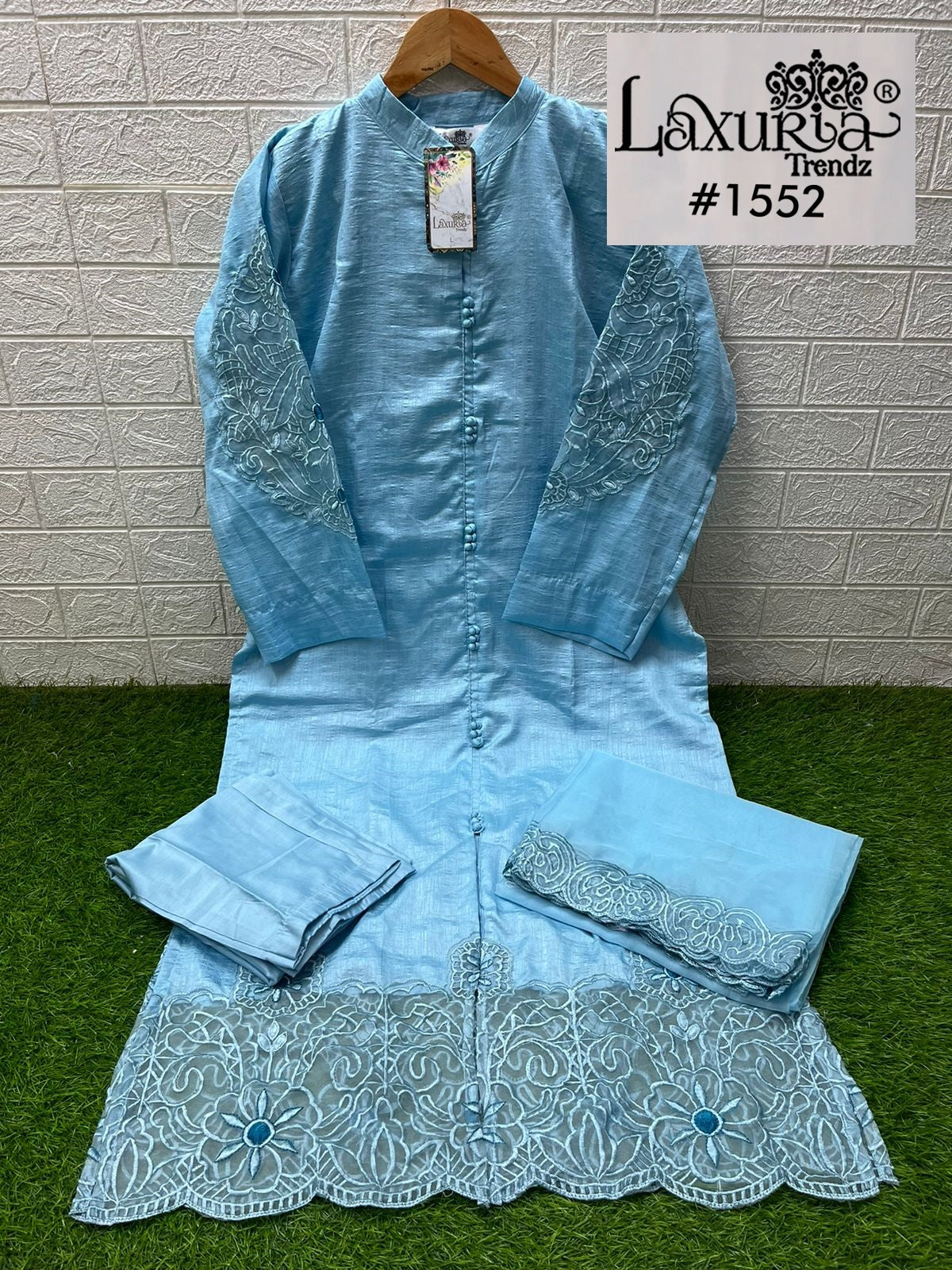 1552 Blue Laxuria Trendz Embroidery Pakistani Readymade Suits
