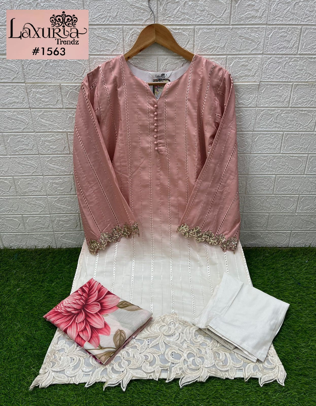 1563 Laxuria Trendz Maslin Pakistani Readymade Suits