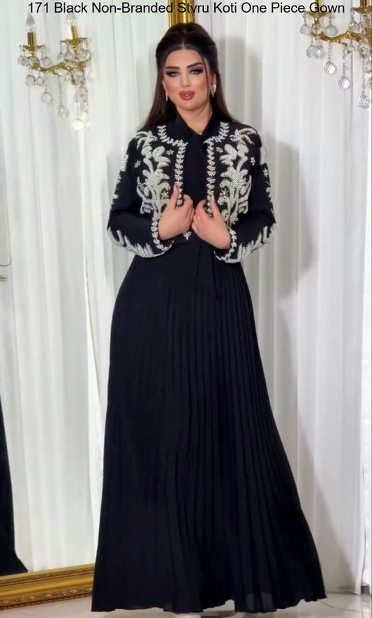 171 Black Non-Branded Stvru Koti One Piece Gown