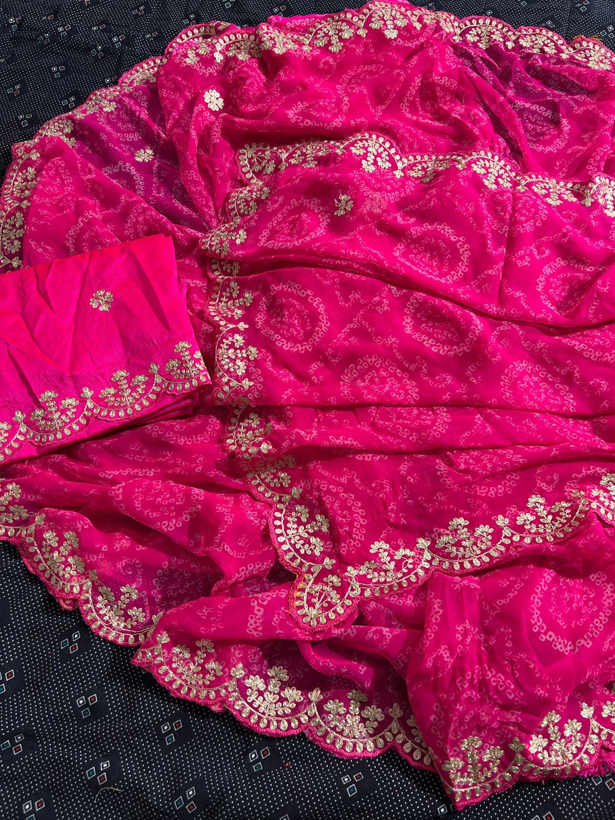 18308 Vedika Jalnidhi Bandhej Sarees