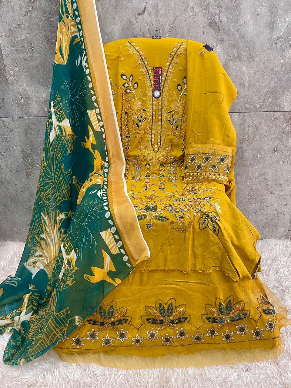 271 Hoor Tex Rayon Pakistani Salwar Suits