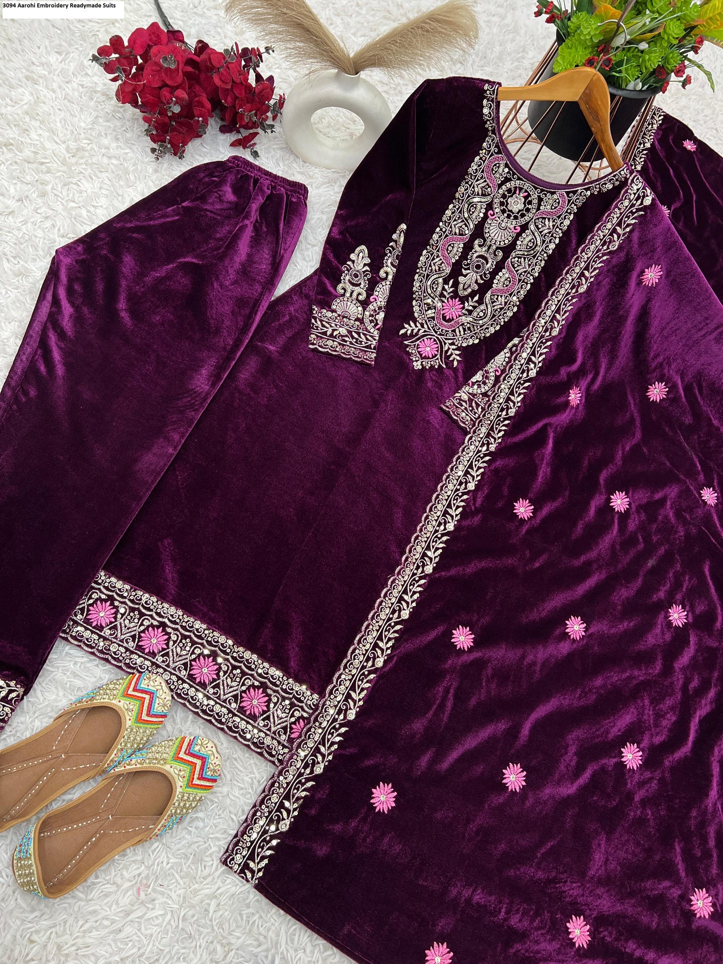 3094 Aarohi Embroidery Velvet Suits