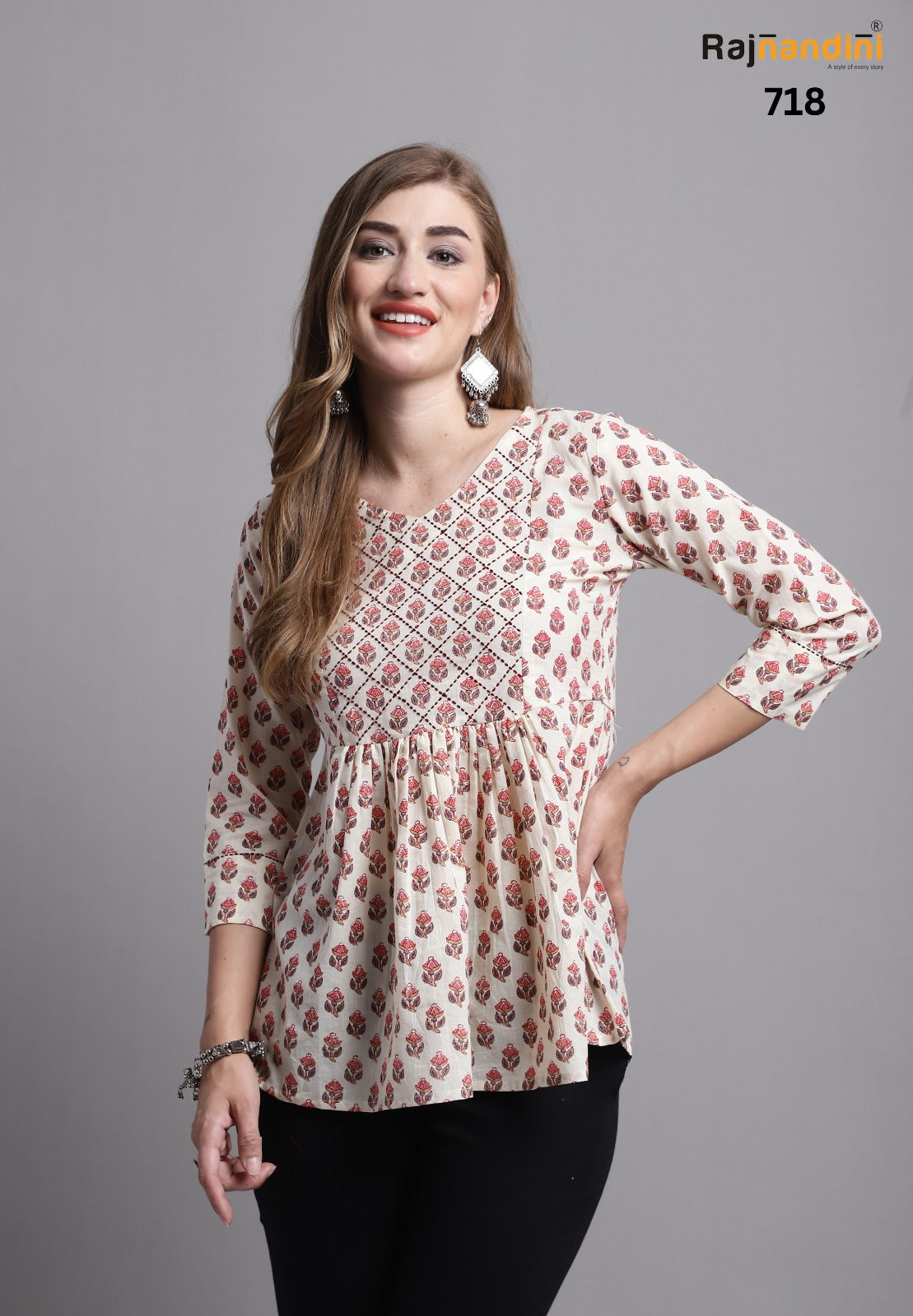 718 Nayra Rajnandini Women Top