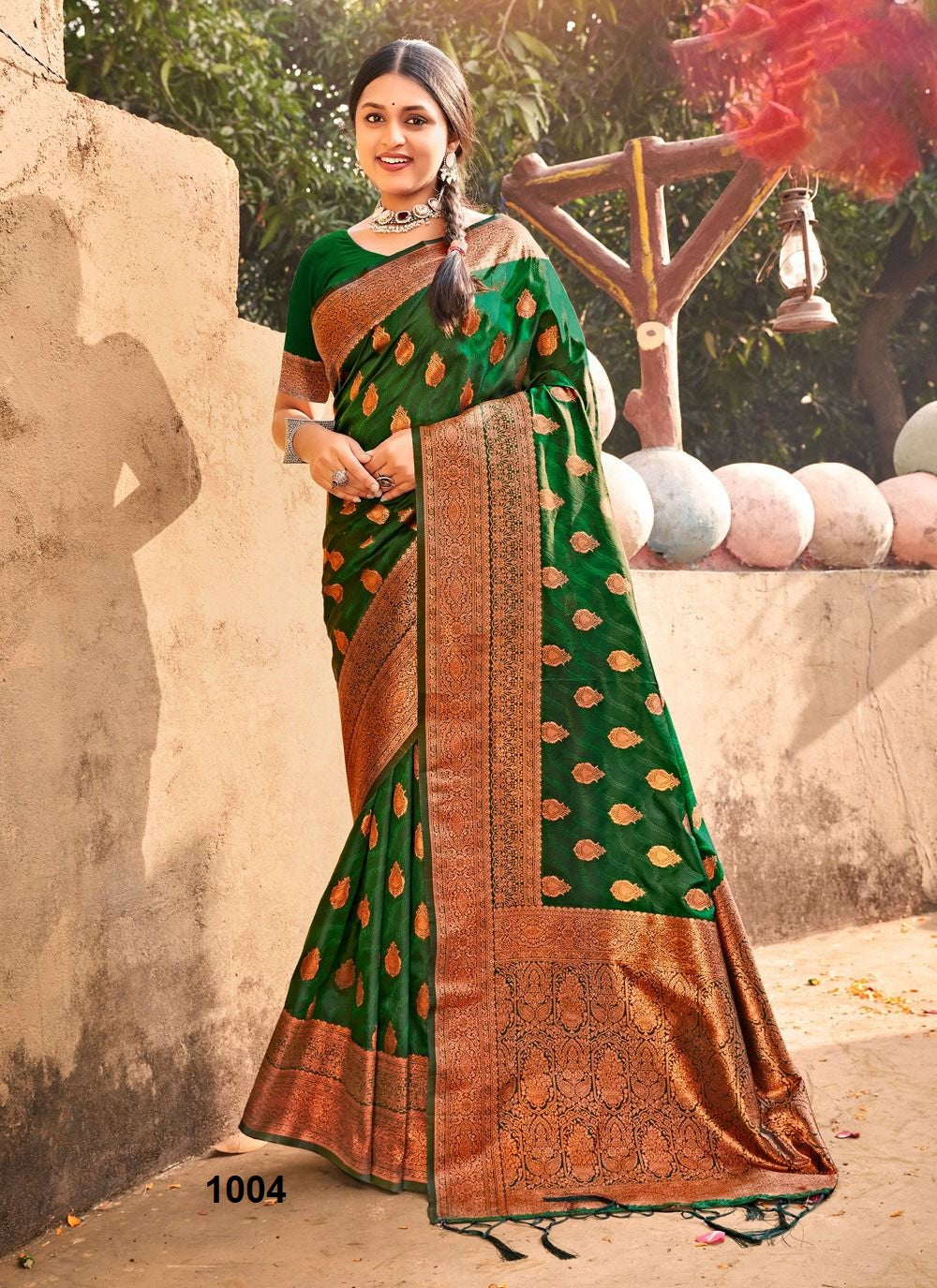 1004 Amrit Varsha Bunawat Sarees