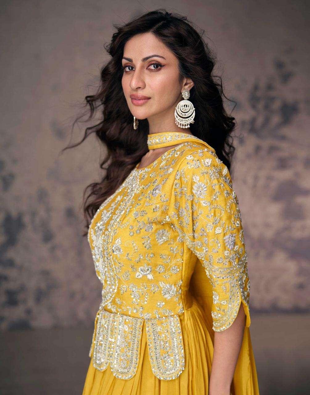 5546 Aroma Sayuri Chinnon Silk Gown Dupatta Set