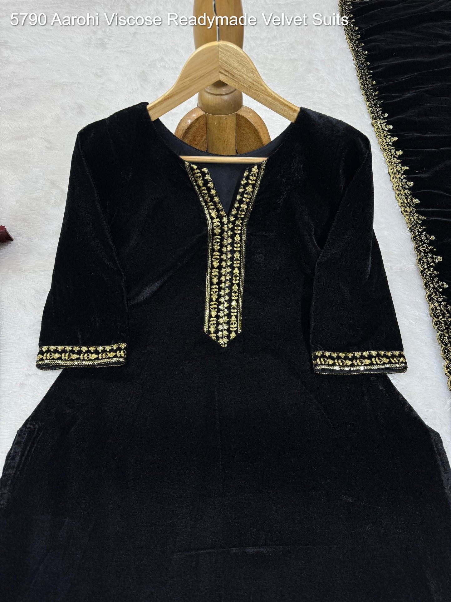 5790 Aarohi Viscose Readymade Velvet Suits