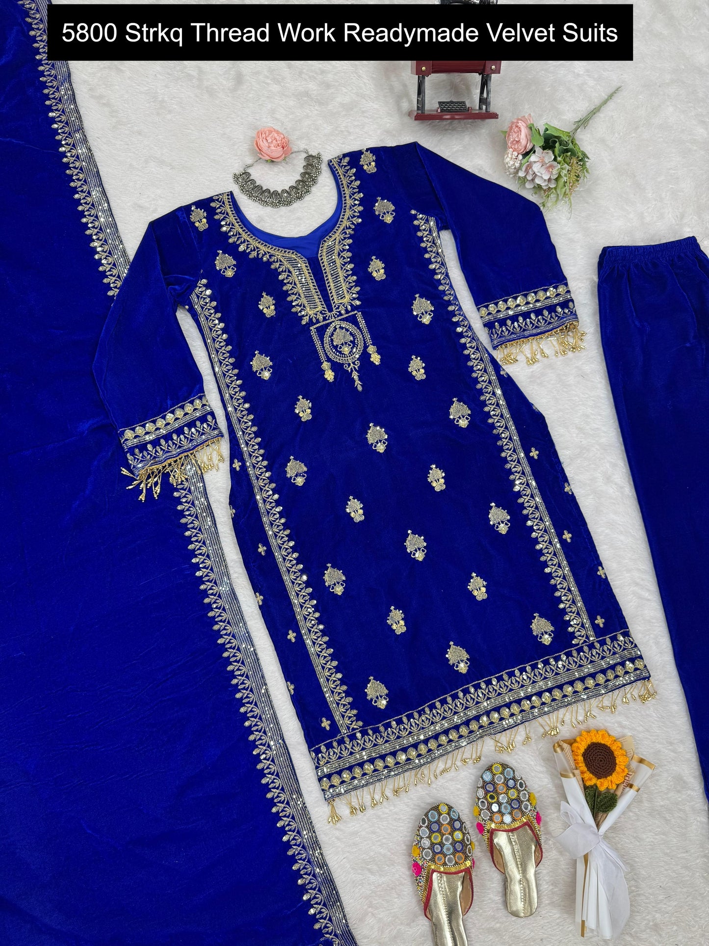 5800 Strkq Thread Work Readymade Velvet Suits