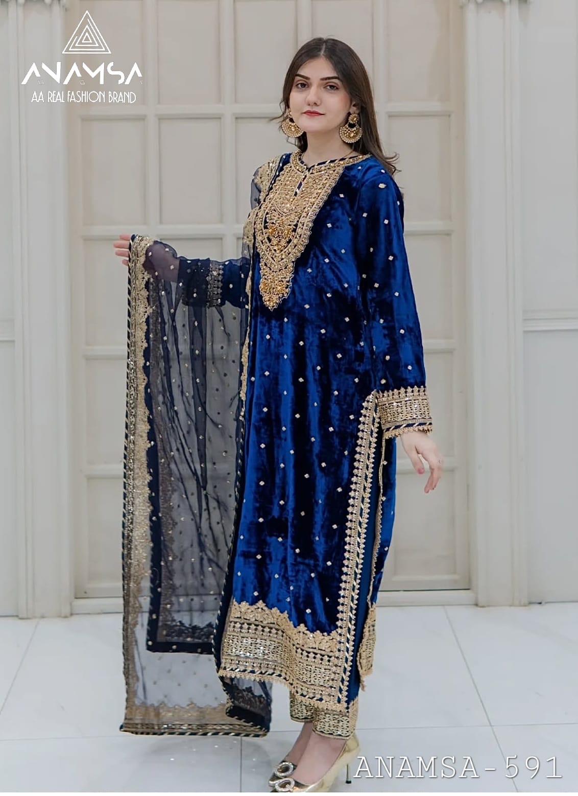 591 Anamsa Moti Work Velvet Suits