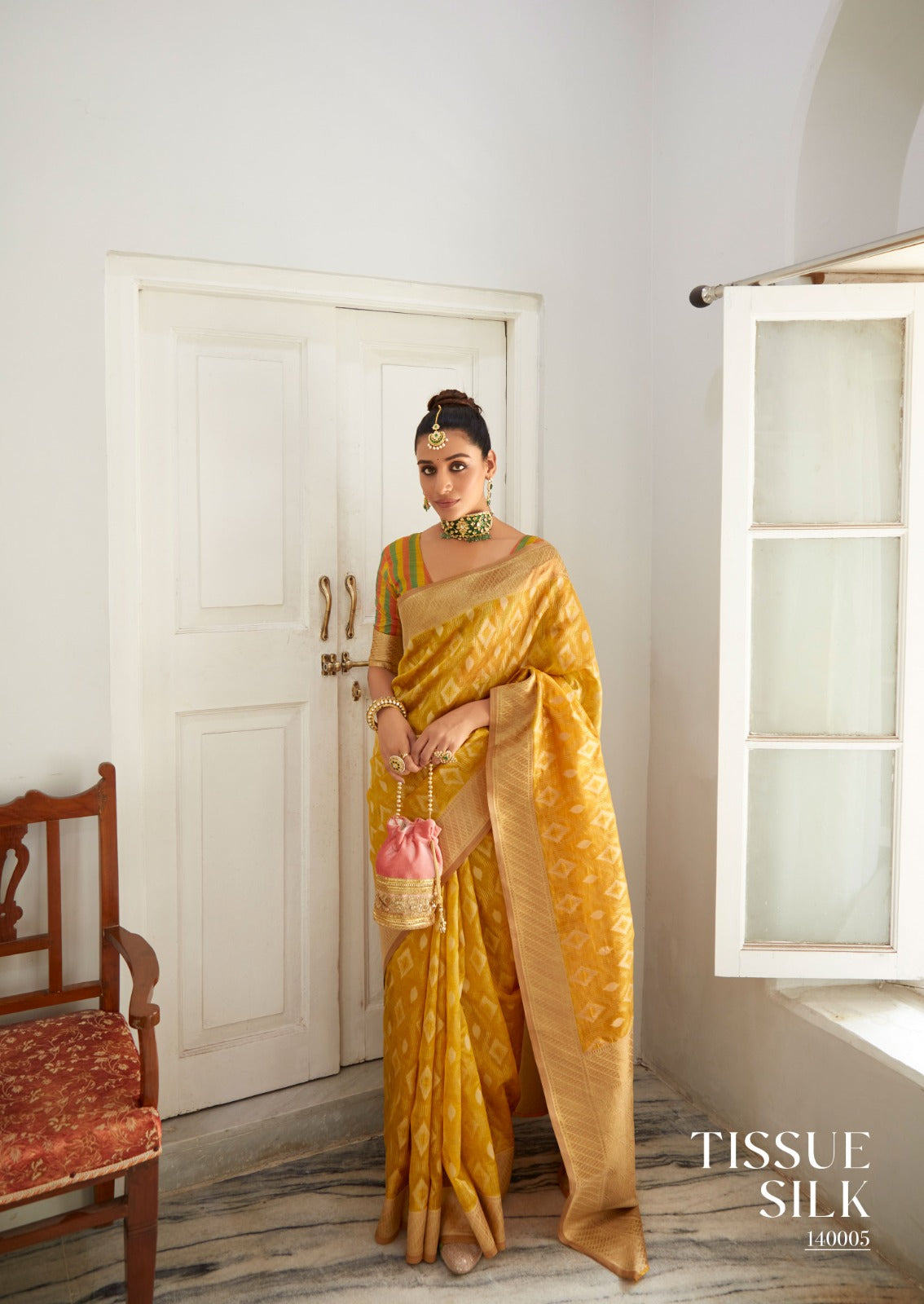 140005 Kruti Rajpath Sarees