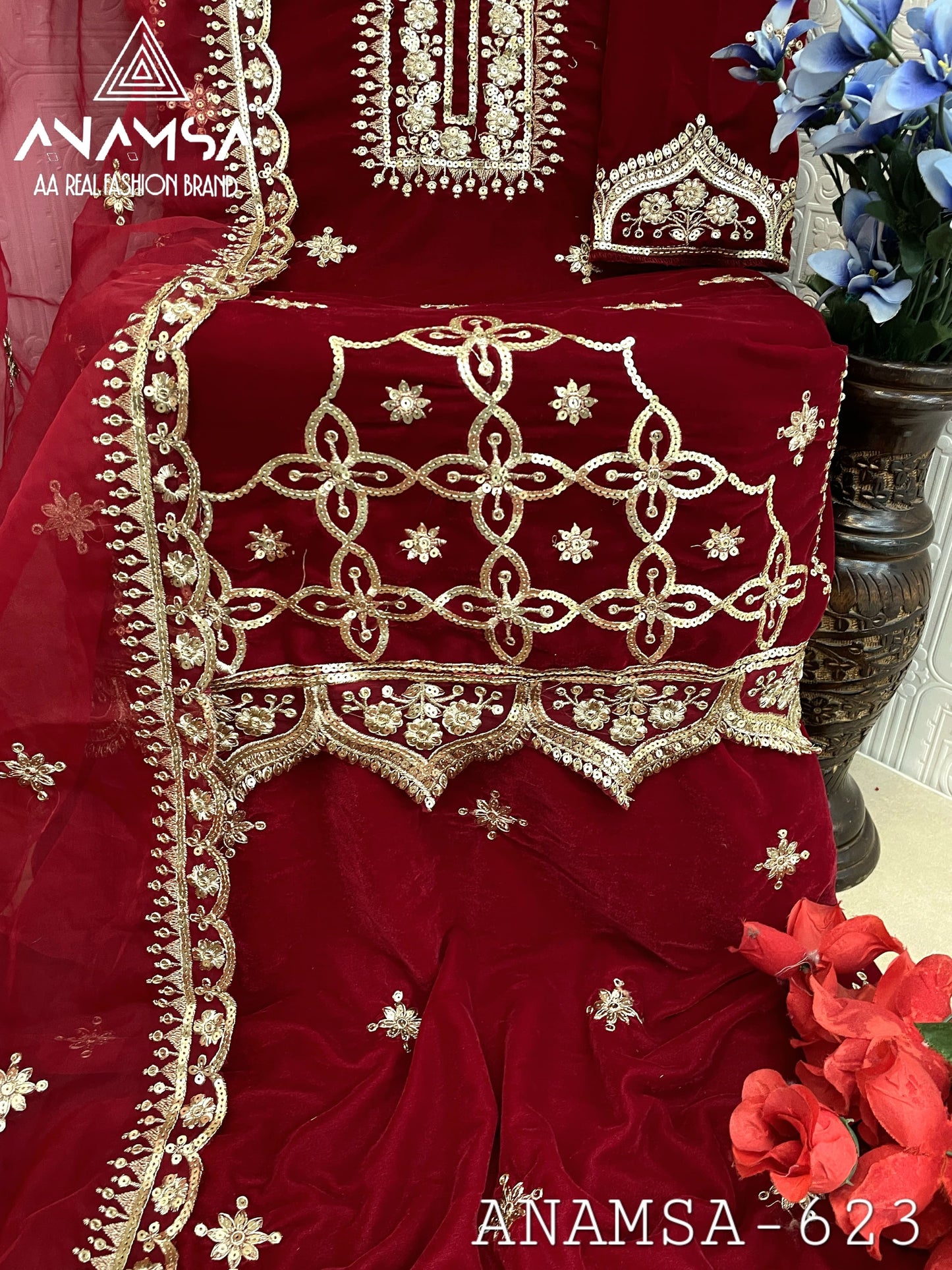 623 Anamsa Embroidered Velvet Suits