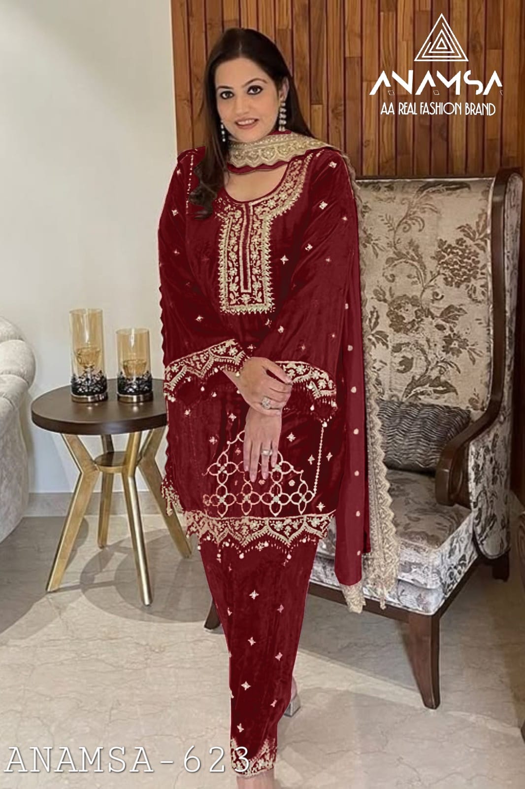 623 Anamsa Embroidered Velvet Suits