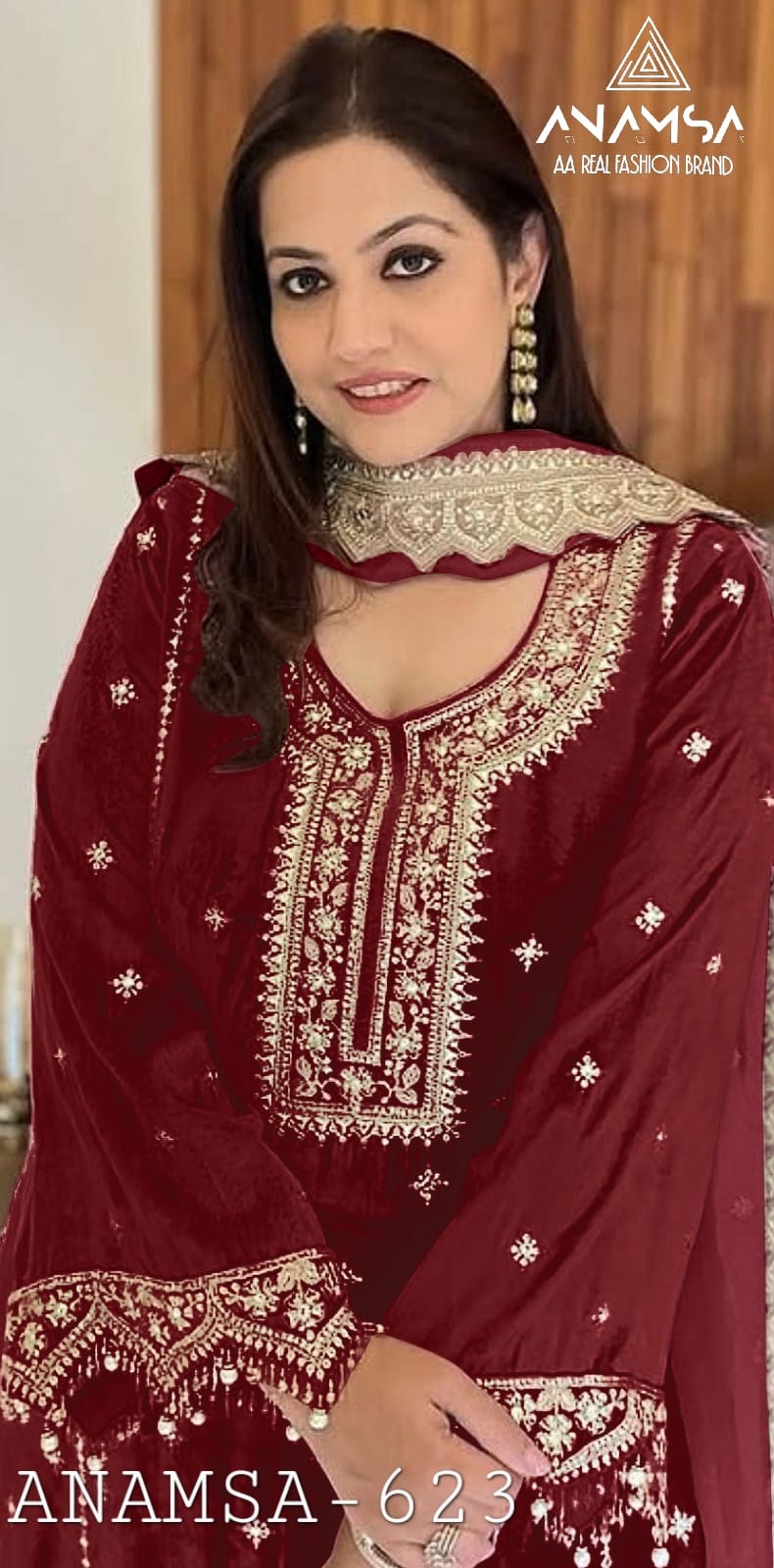 623 Anamsa Embroidered Velvet Suits