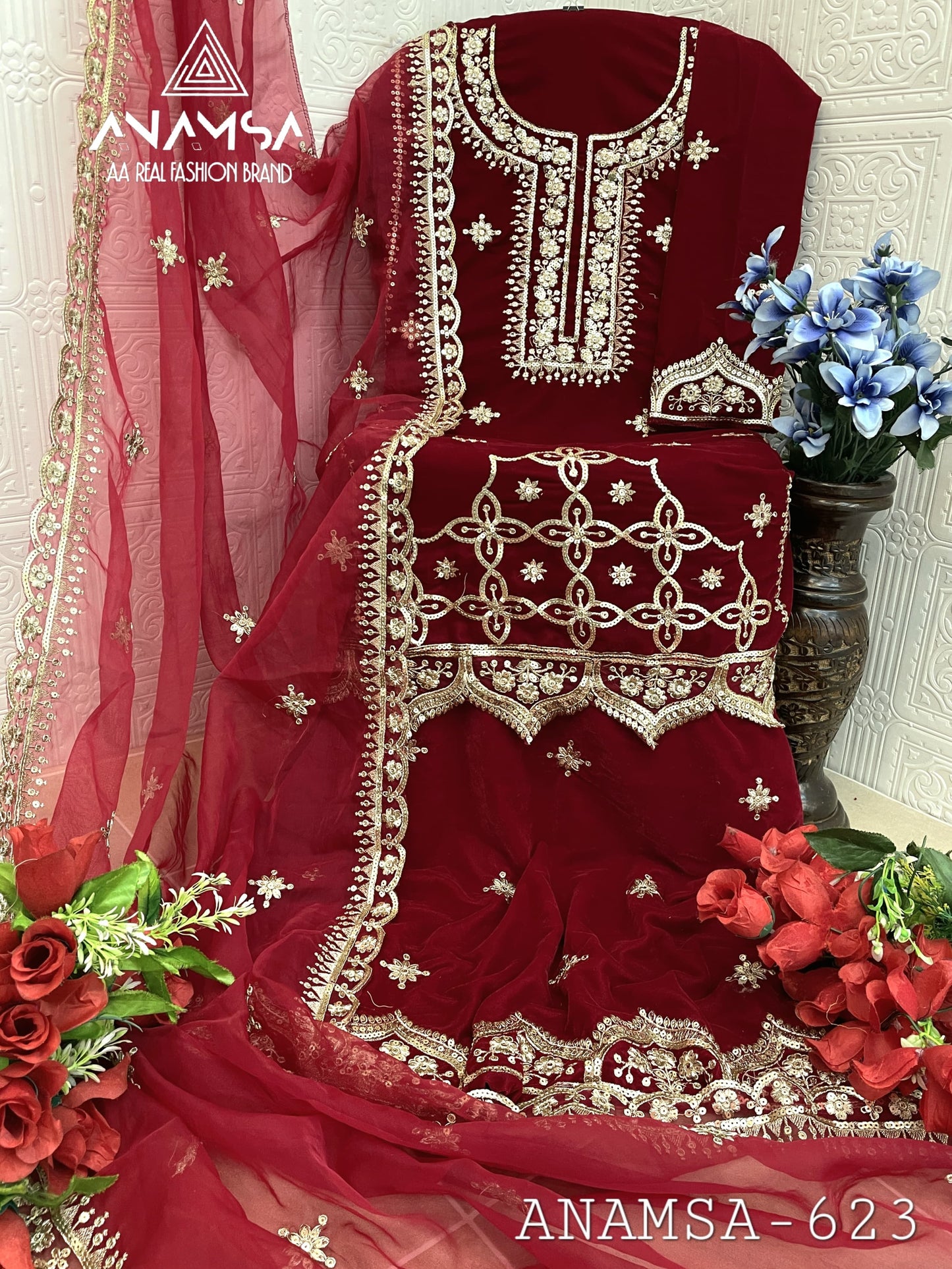 623 Anamsa Embroidered Velvet Suits