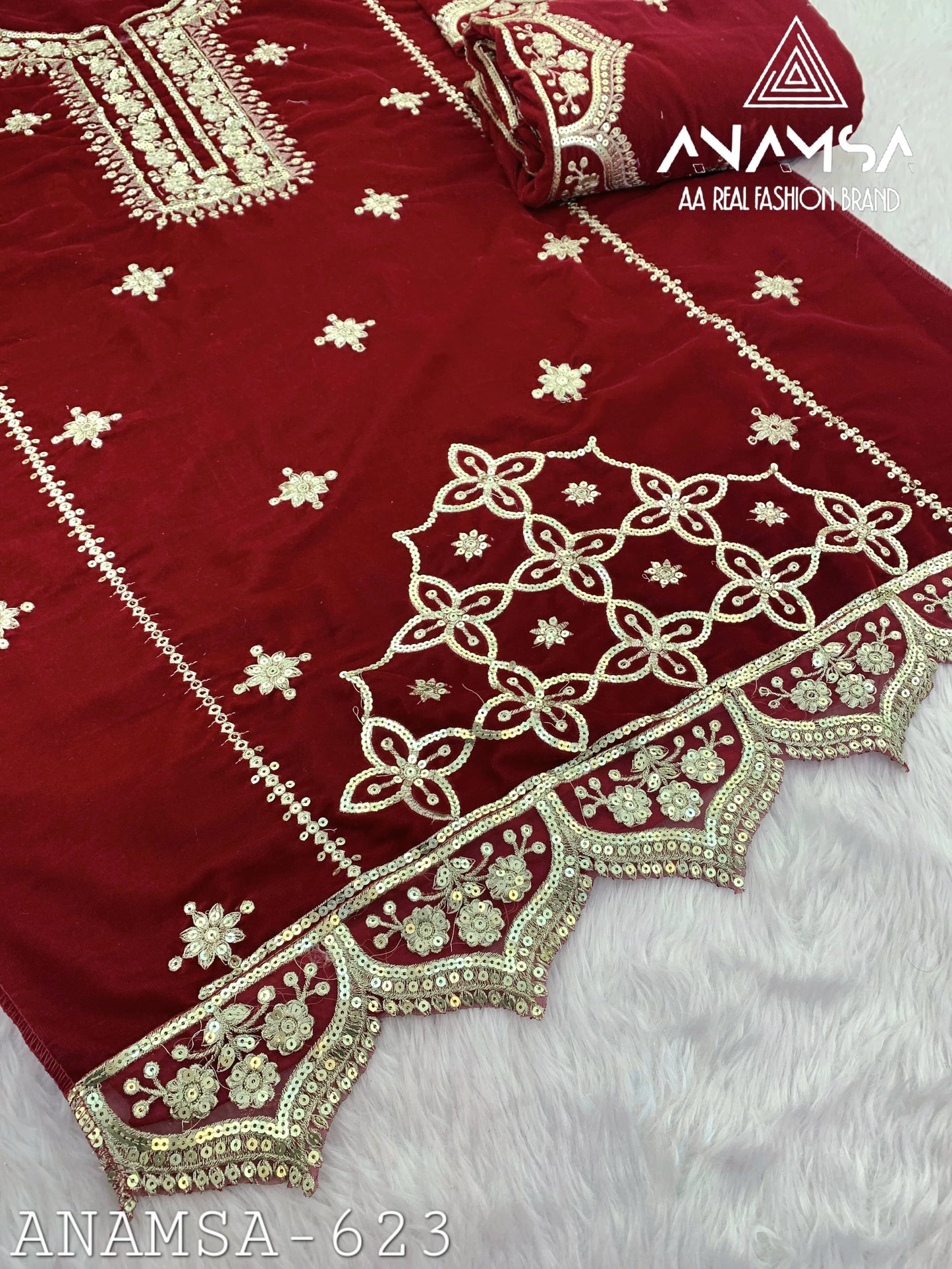 623 Anamsa Embroidered Velvet Suits