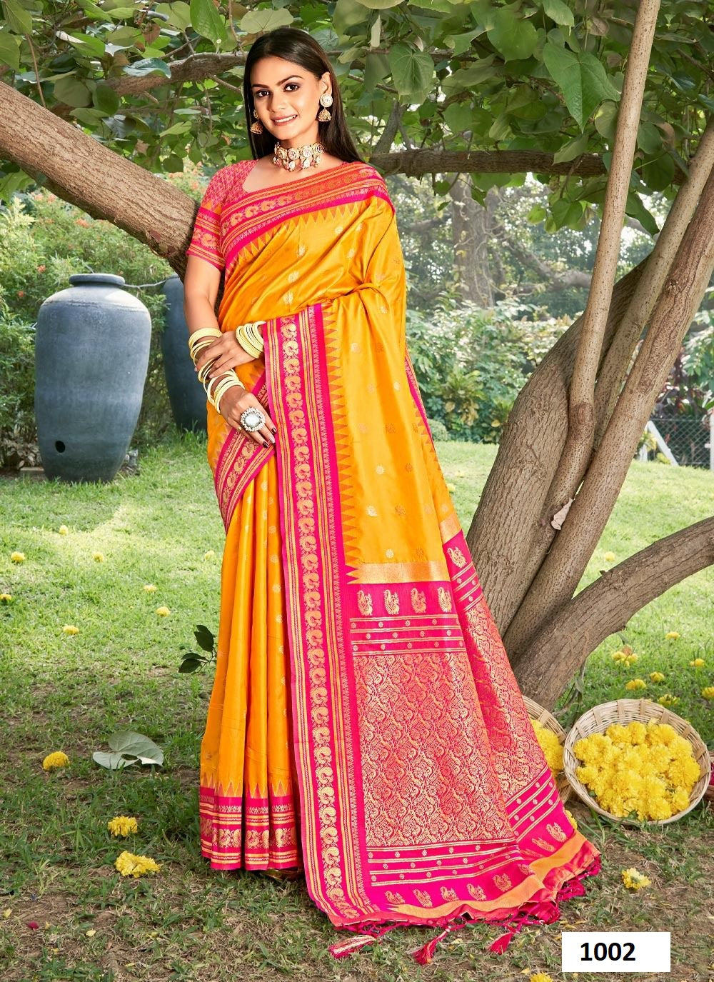 1002 Divyanka Bunawat Sarees