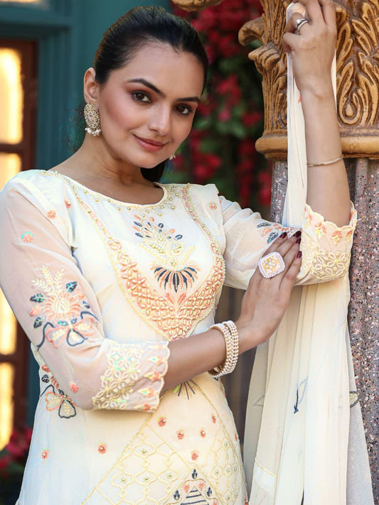 681 Prachi Mrudangi Georgette Readymade Suits