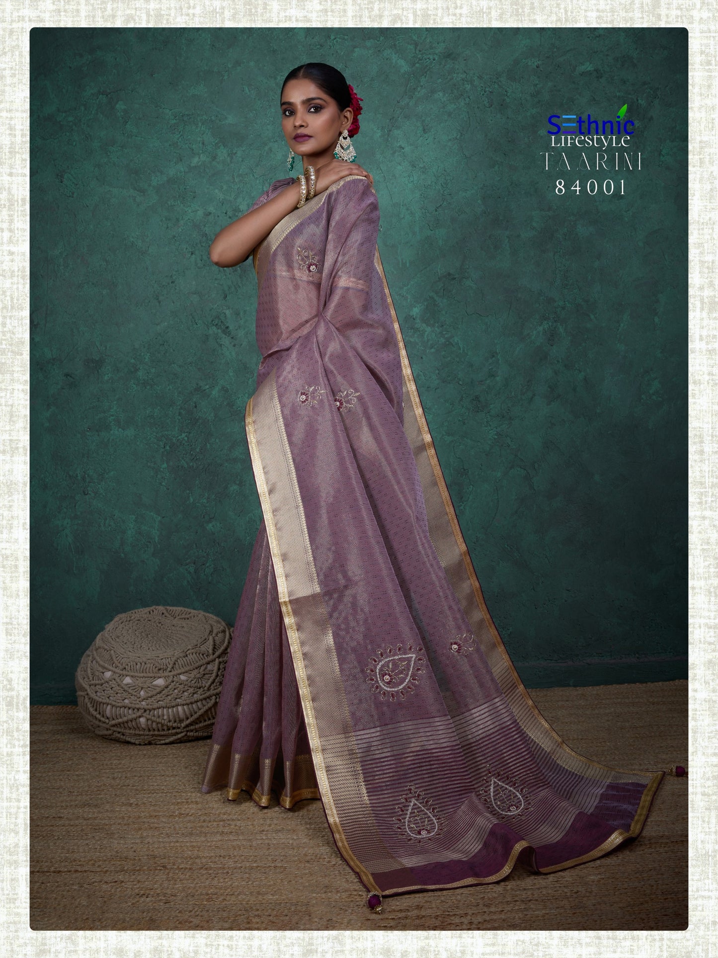 84001 Taarini Sethnic Linen Tissue Sarees