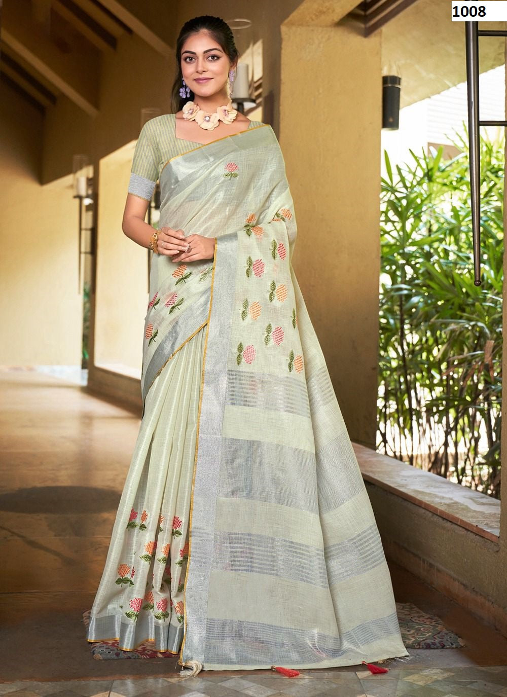 1008 Queen Bunawat Sarees