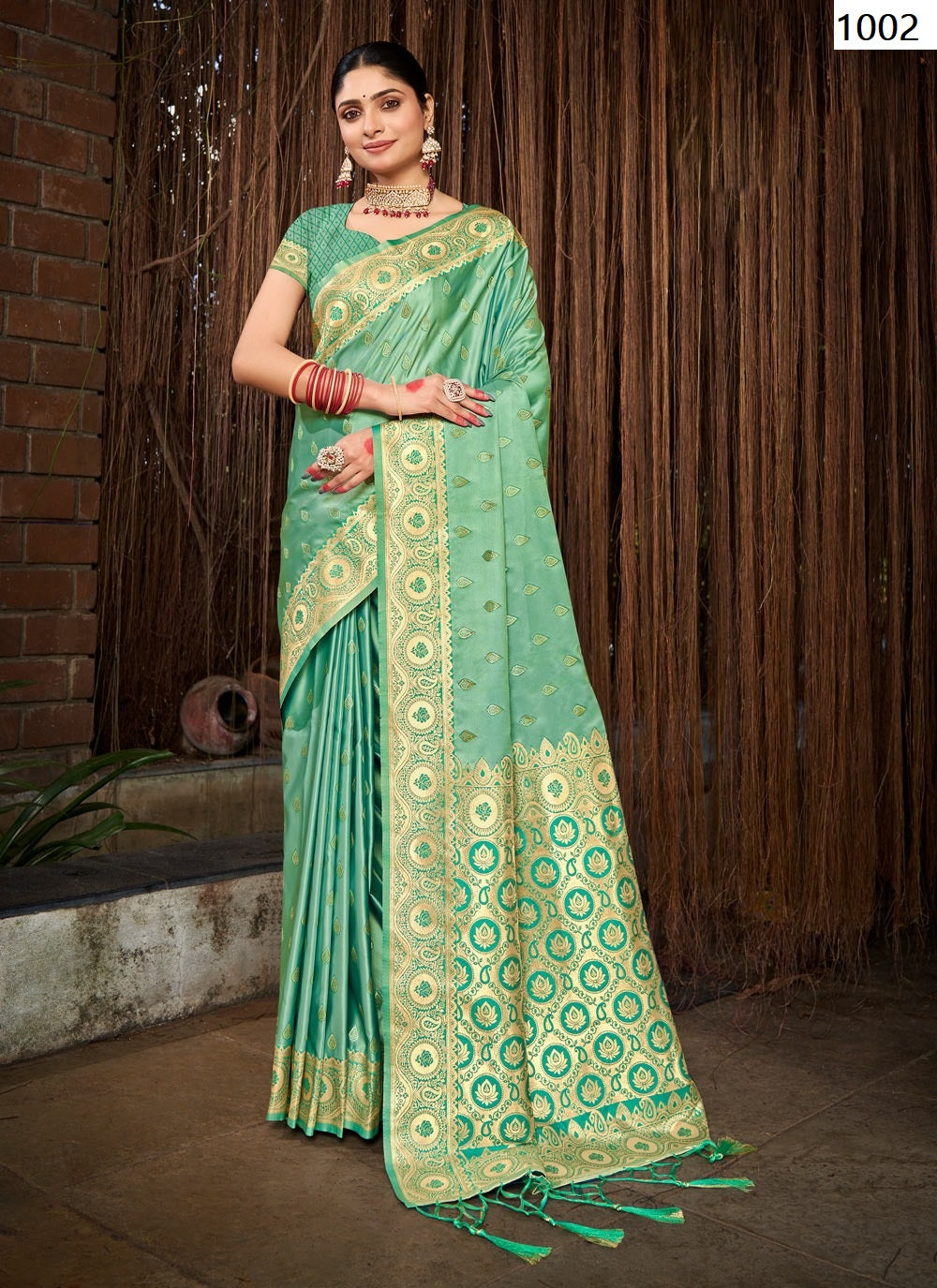 1002 Vrinda Bunawat Sarees