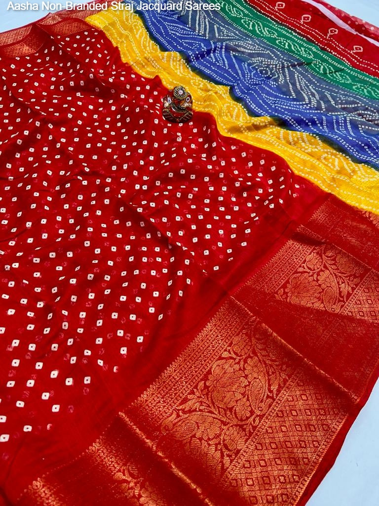 Aasha Non-Branded Straj Jacquard Sarees