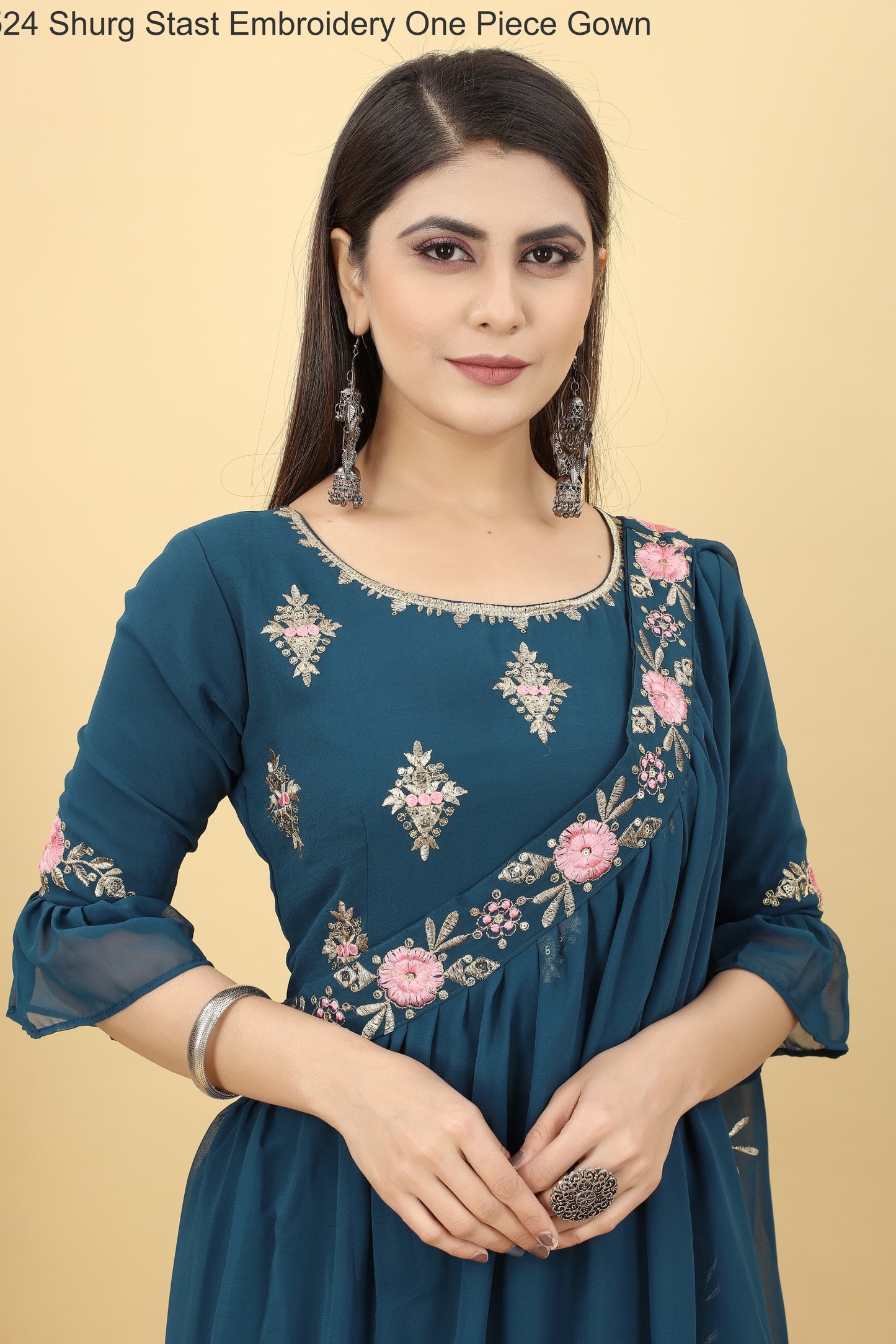 Ab-524 Shurg Stast Embroidery One Piece Gown