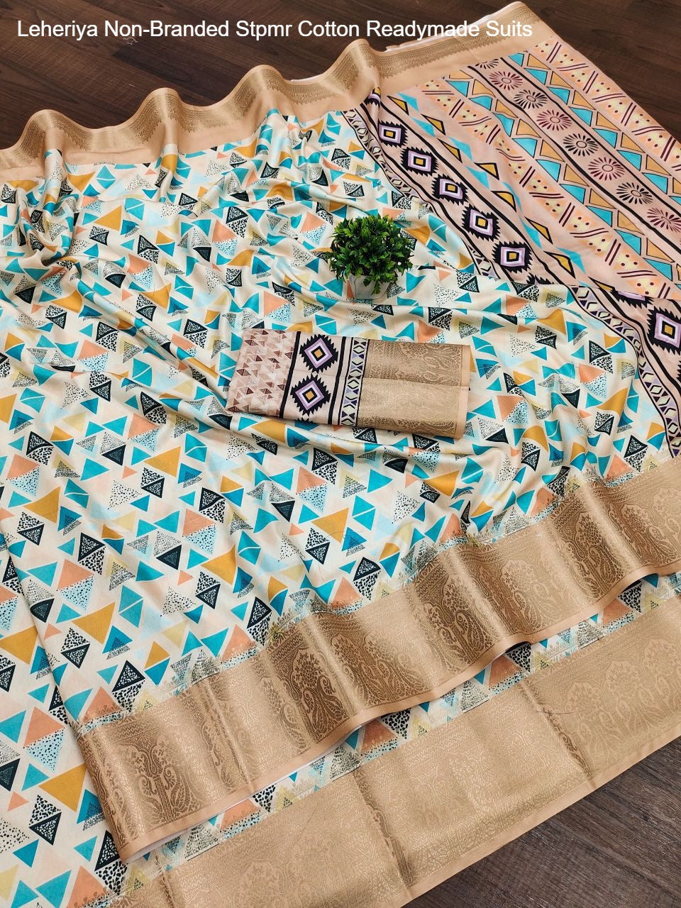 Adrika Colours Non-Branded Stmah Dola Silk Sarees