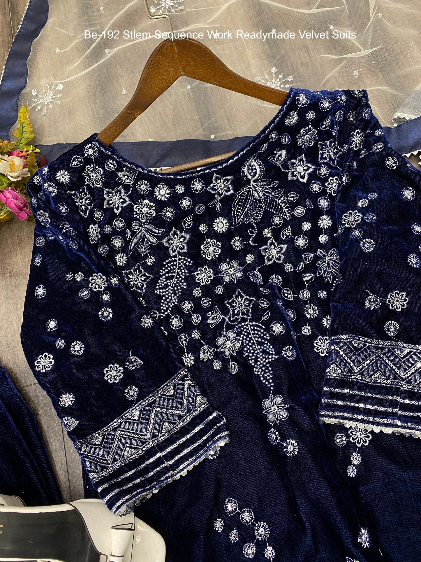 Be-192 Stlem Sequence Work Readymade Velvet Suits