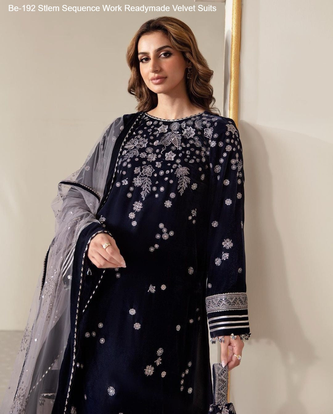 Be-192 Stlem Sequence Work Readymade Velvet Suits