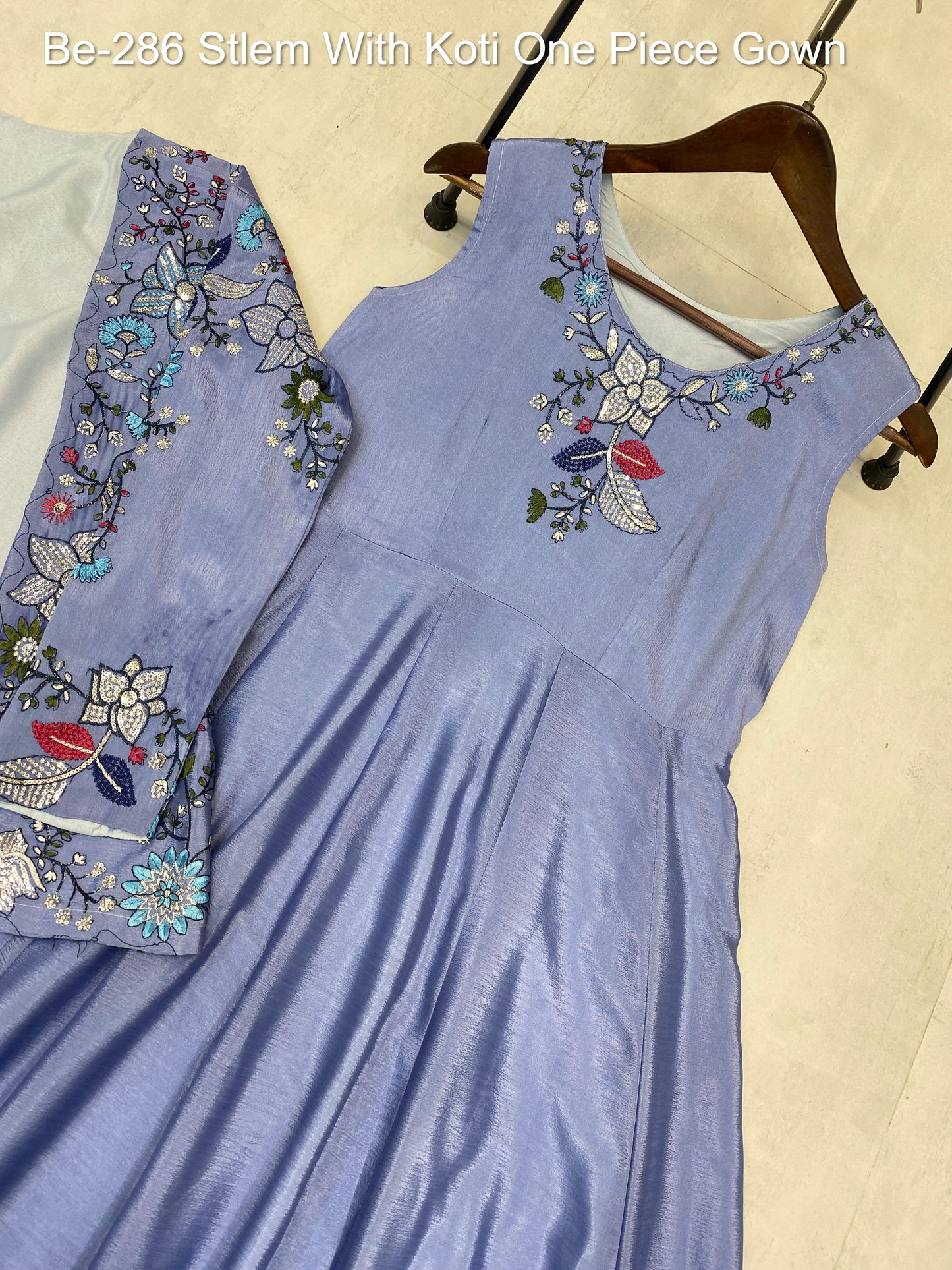 Be-286 Stlem With Koti One Piece Gown