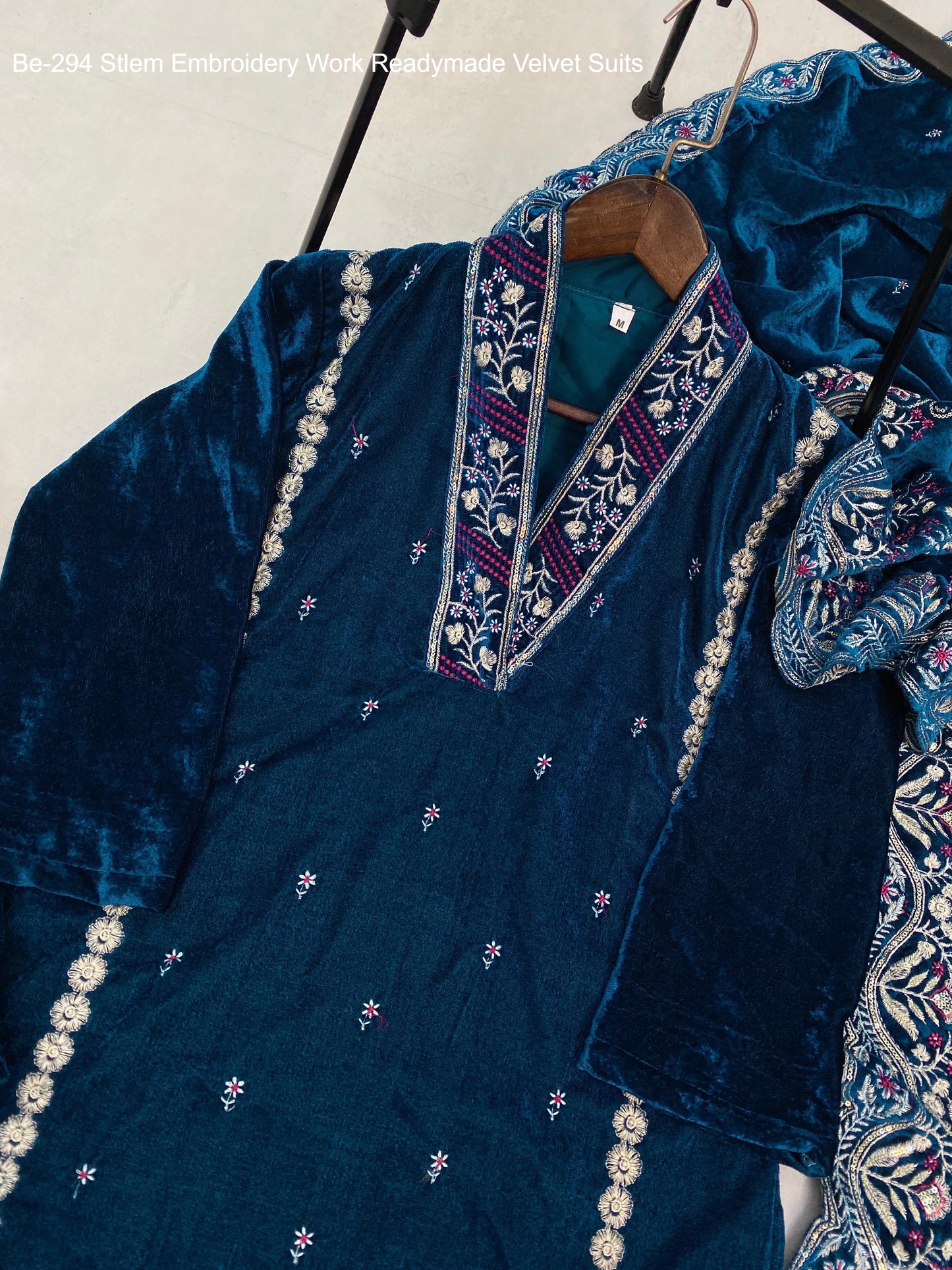 Be-192 Stlem Sequence Work Readymade Velvet Suits